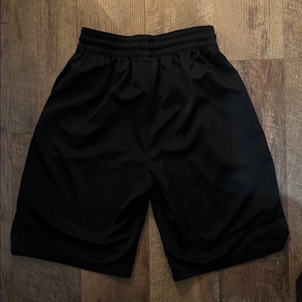 Nike Basketball Short - Picture 5 of 5